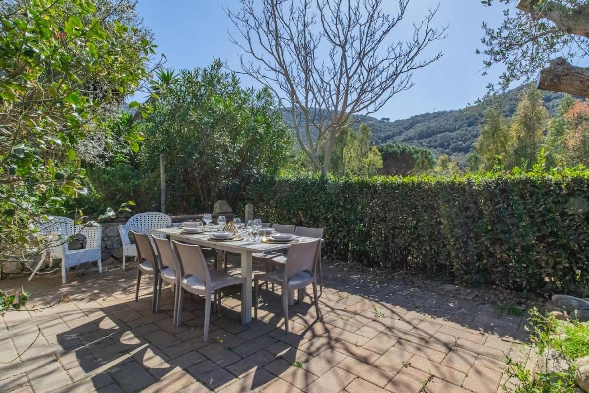 Villa Acquasalata Nisporto Kültér fotó
