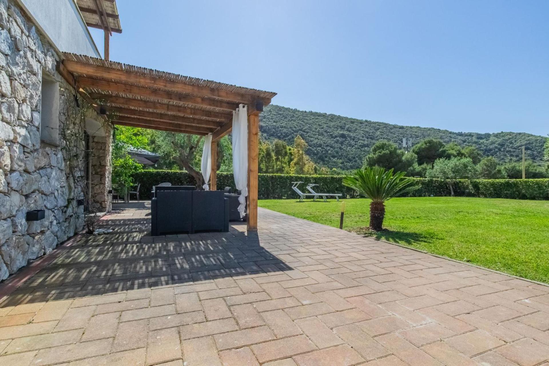Villa Acquasalata Nisporto Kültér fotó
