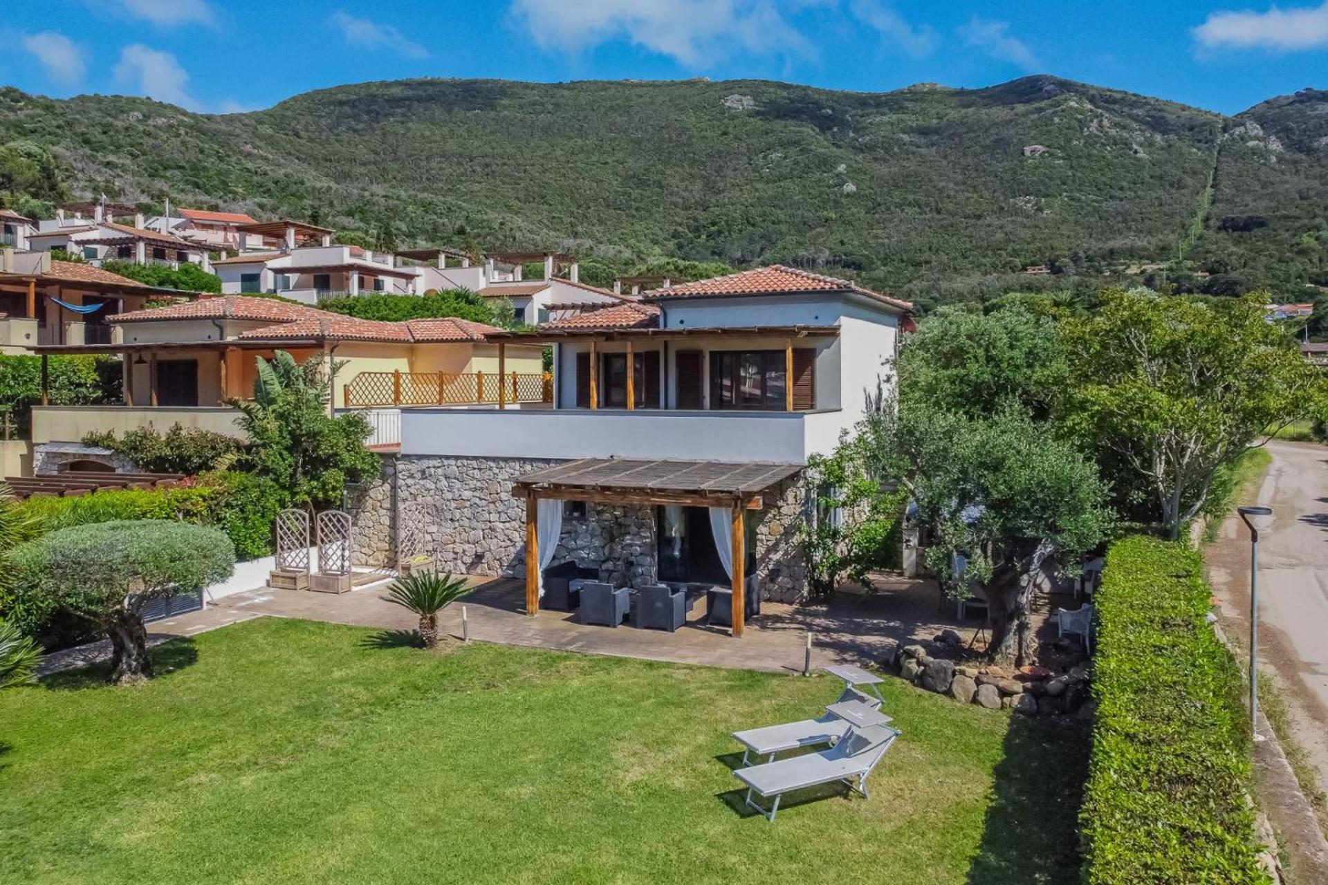 Villa Acquasalata Nisporto Kültér fotó