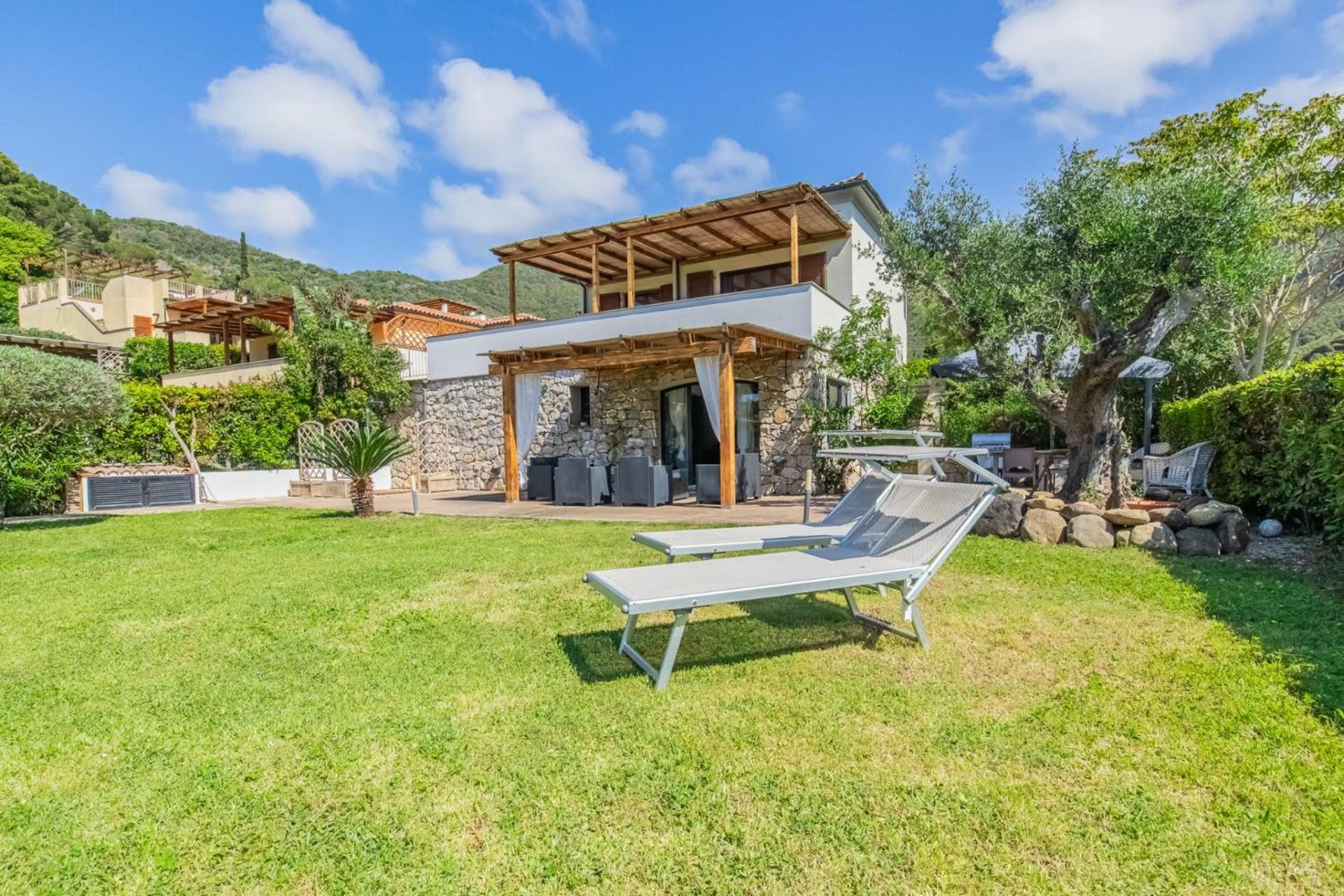 Villa Acquasalata Nisporto Kültér fotó