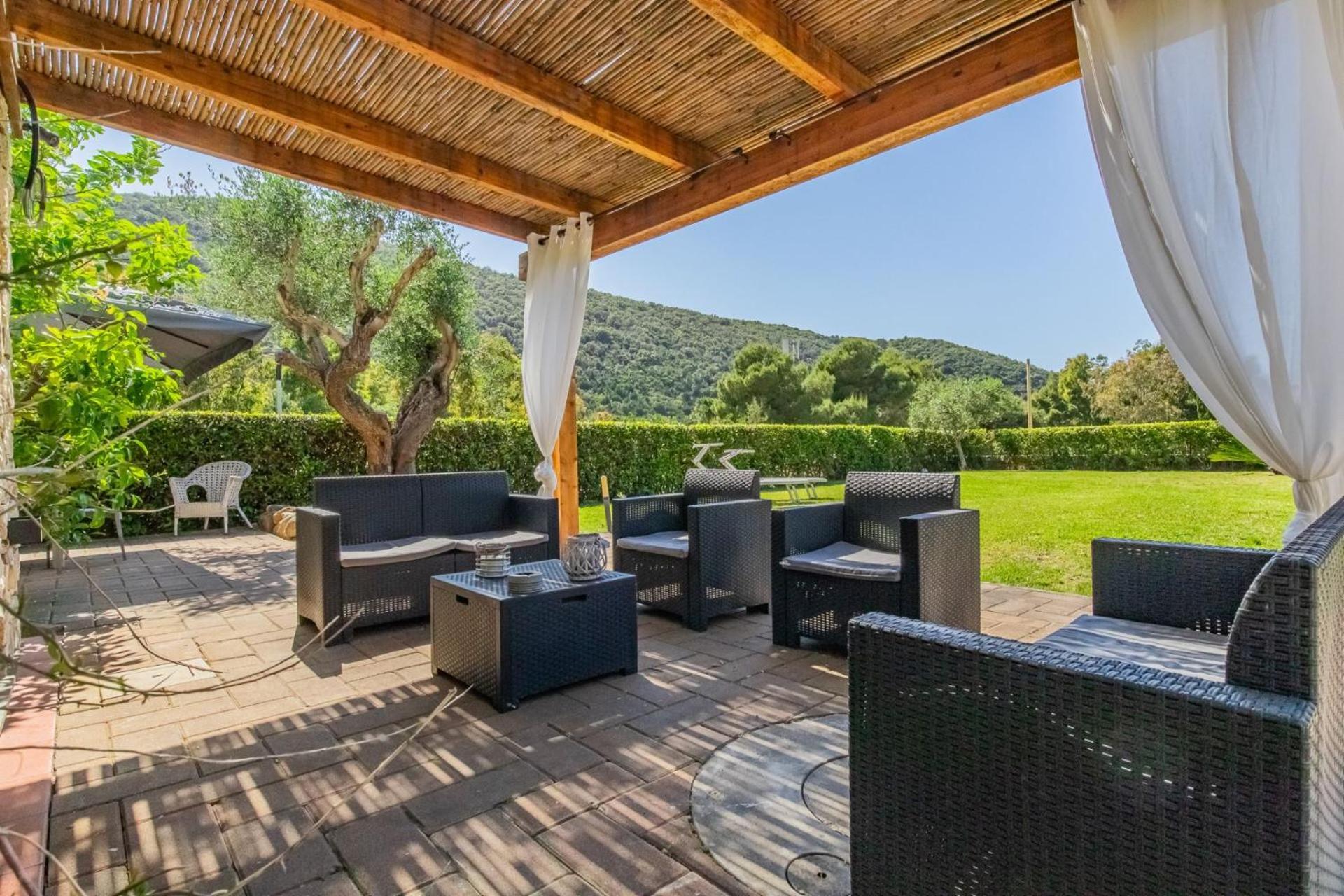 Villa Acquasalata Nisporto Kültér fotó
